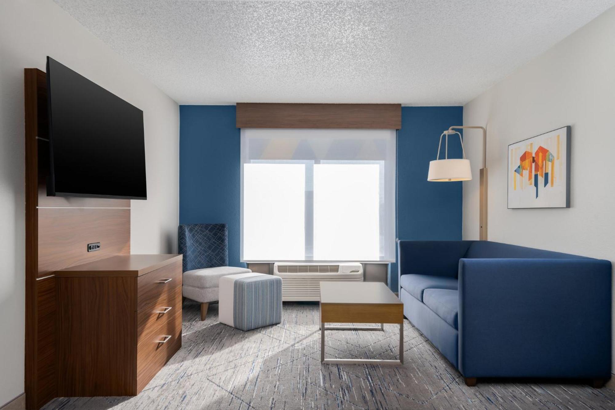 Holiday Inn Express Hotel & Suites Bentonville By Ihg Екстериор снимка