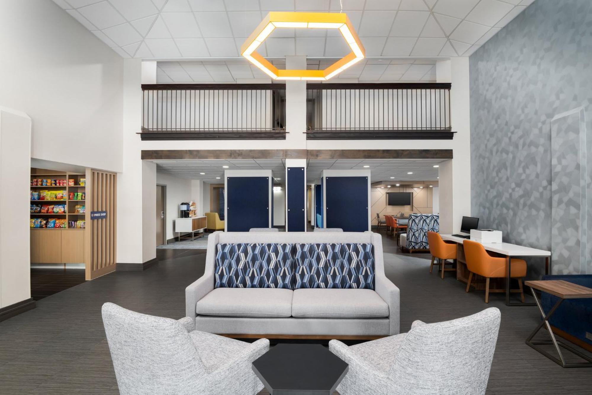 Holiday Inn Express Hotel & Suites Bentonville By Ihg Екстериор снимка